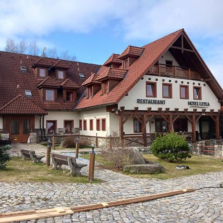 Hotel Leyla Frymburk Exterior foto