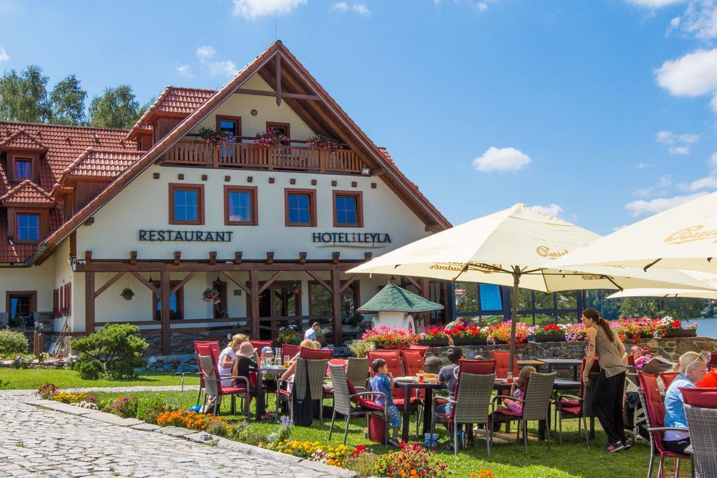 Hotel Leyla Frymburk Exterior foto